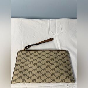 Michael Kors Logo Wristlet Zip Pouch Brown MK Clutch Wristlet